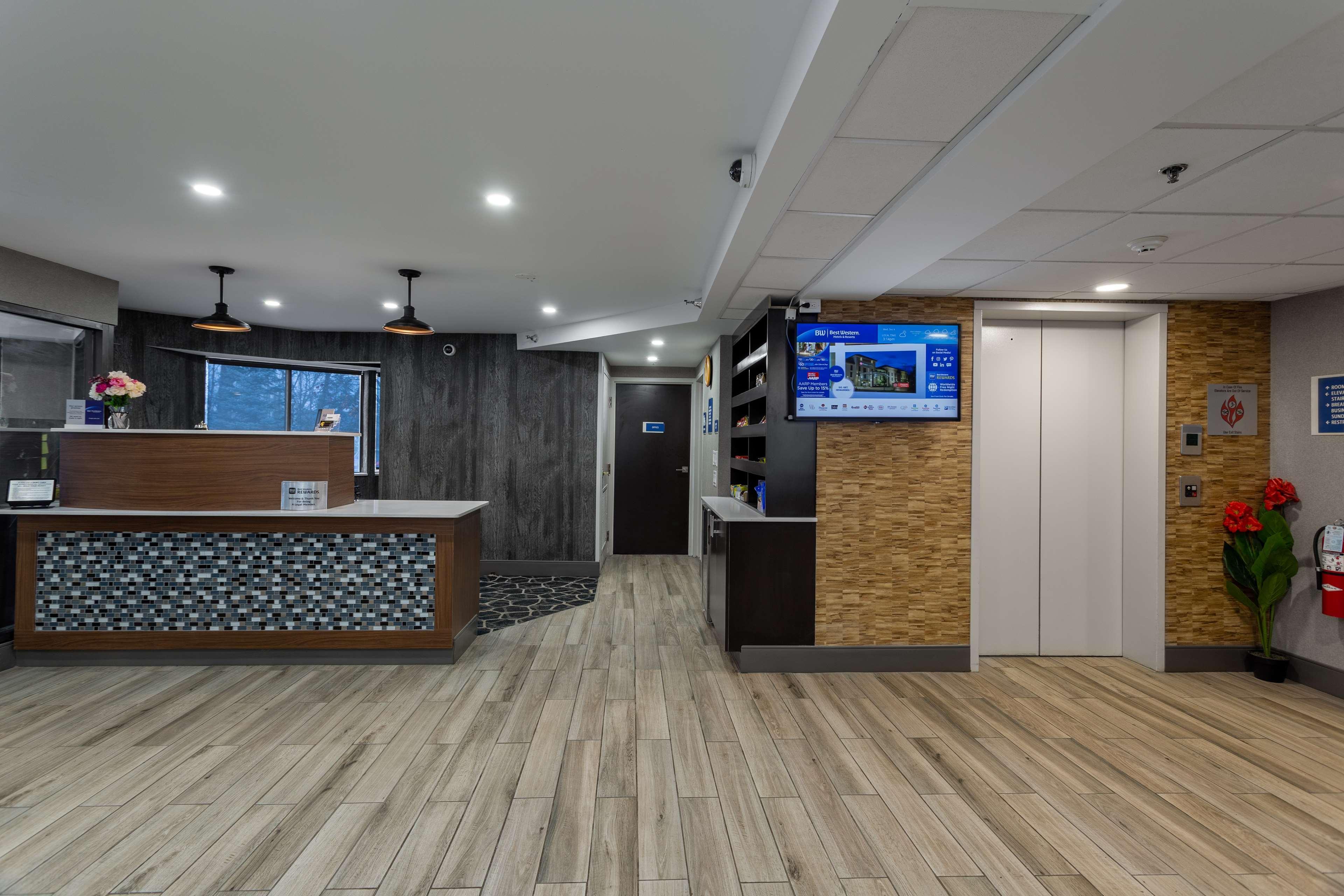 Best Western West Lebanon-Hanover Exterior photo