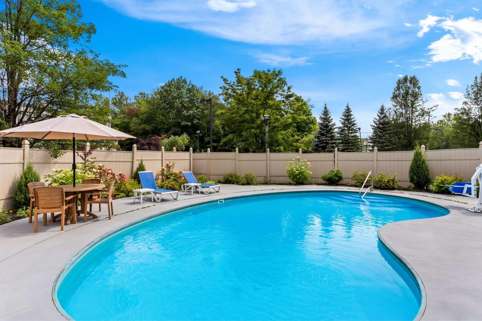 Best Western West Lebanon-Hanover Exterior photo
